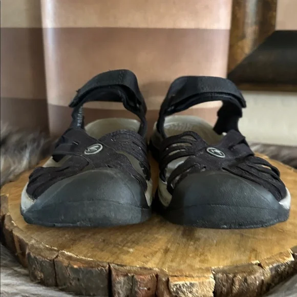 KEEN Women's Rose Sandals in Black/Neutral Gray - Picture 9 of 12